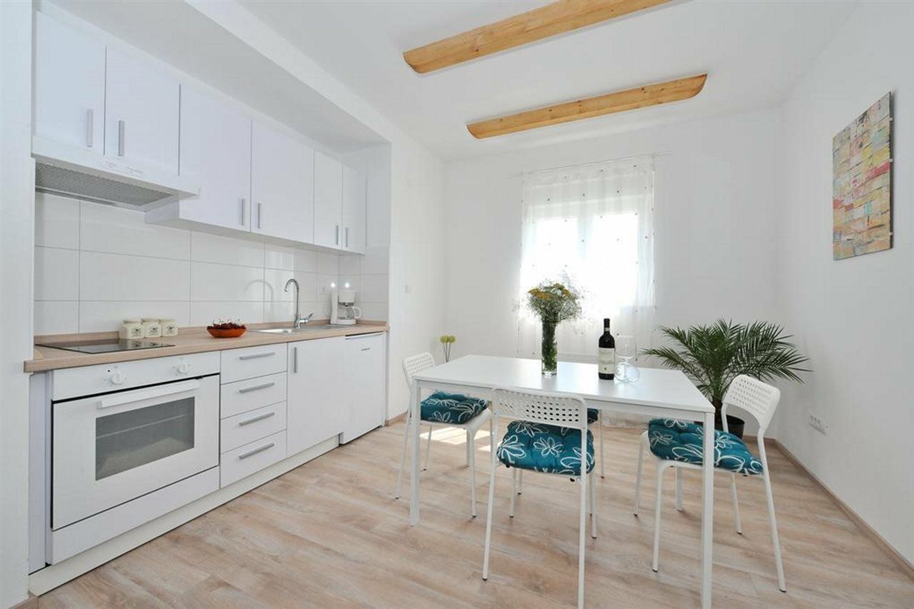 Apartments Ivkovic ザダル エクステリア 写真